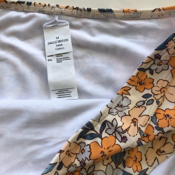 CUPSHE Ditsy Floral knotted Cutout Back Hook Closure High-Waisted Bikini Set M/L - Picture 12 of 16